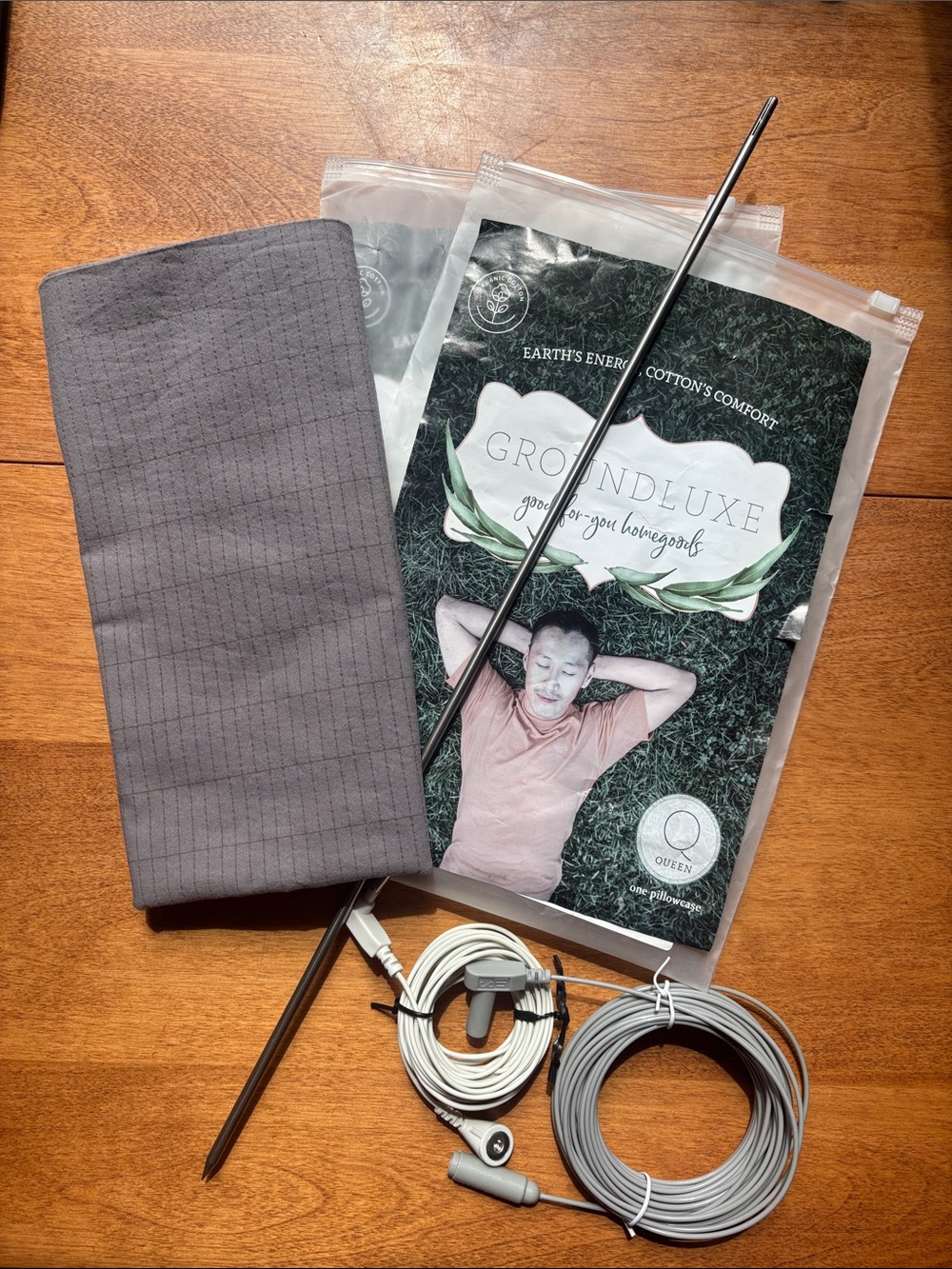 Set of Two (2) Silver Grounding Pillow Cases with Rod Attachment - Queen